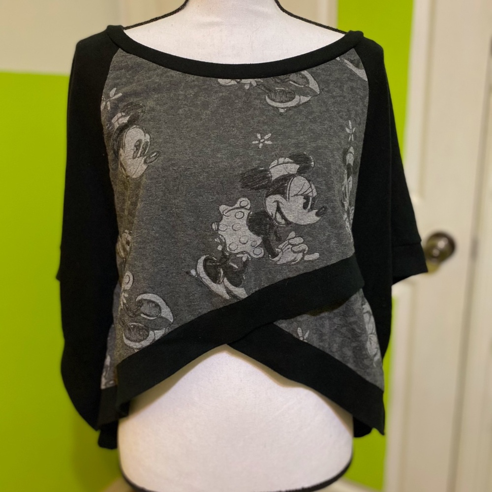 Minnie Mouse Asymmetrical  High-low Top